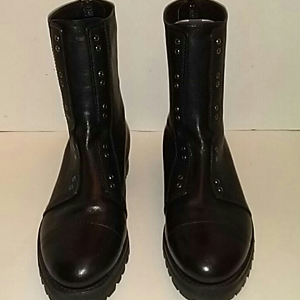 (EUC) 100% AUTHENTIC JIMMY CHOO HIKER BOOTS